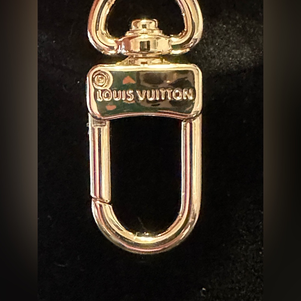 Louis Vuitton Blooming Flowers BB Bag Charm & Key Holder - Pink/Monogram - Picture 8 of 8